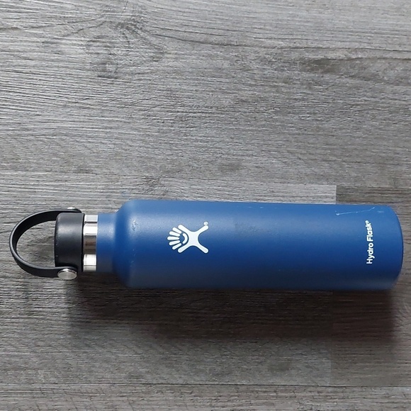 Hydro Flask Navy Blue EUC - Picture 1 of 4